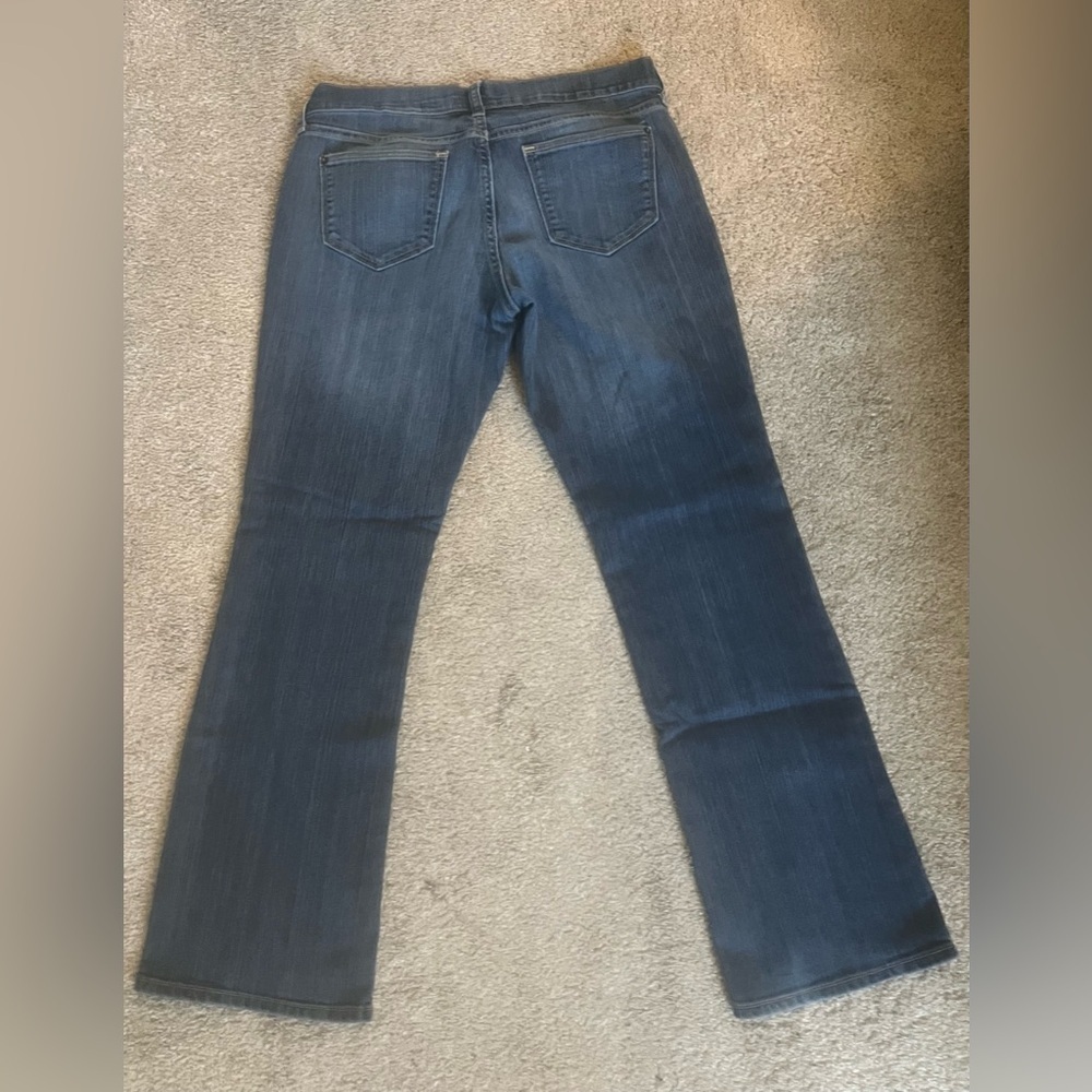 Classic Blue Women's Jeans - Picture 3 of 6